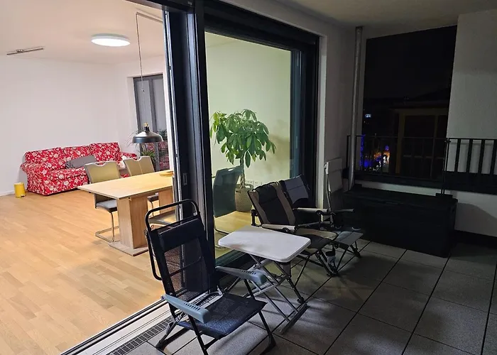 3 2 Bathrooms 2 Toilets New Center Of Underground Parking Space Contactless Self Check-in Apartment *