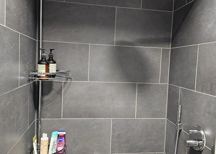 Διαμέρισμα 3 2 Bathrooms 2 Toilets New Center Of Underground Parking Space Contactless Self Check-in Ντίσελντορφ