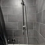 Appartamento 3 2 Bathrooms 2 Toilets New Center Of Underground Parking Space Contactless Self Check-in Düsseldorf