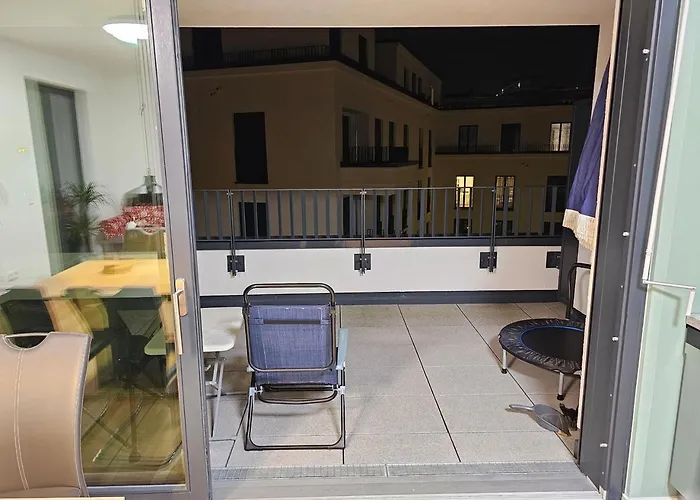 Apartament 3 2 Bathrooms 2 Toilets New Center Of Underground Parking Space Contactless Self Check-in