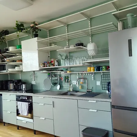 3 2 Bathrooms 2 Toilets New Center Of Underground Parking Space Contactless Self Check-in *